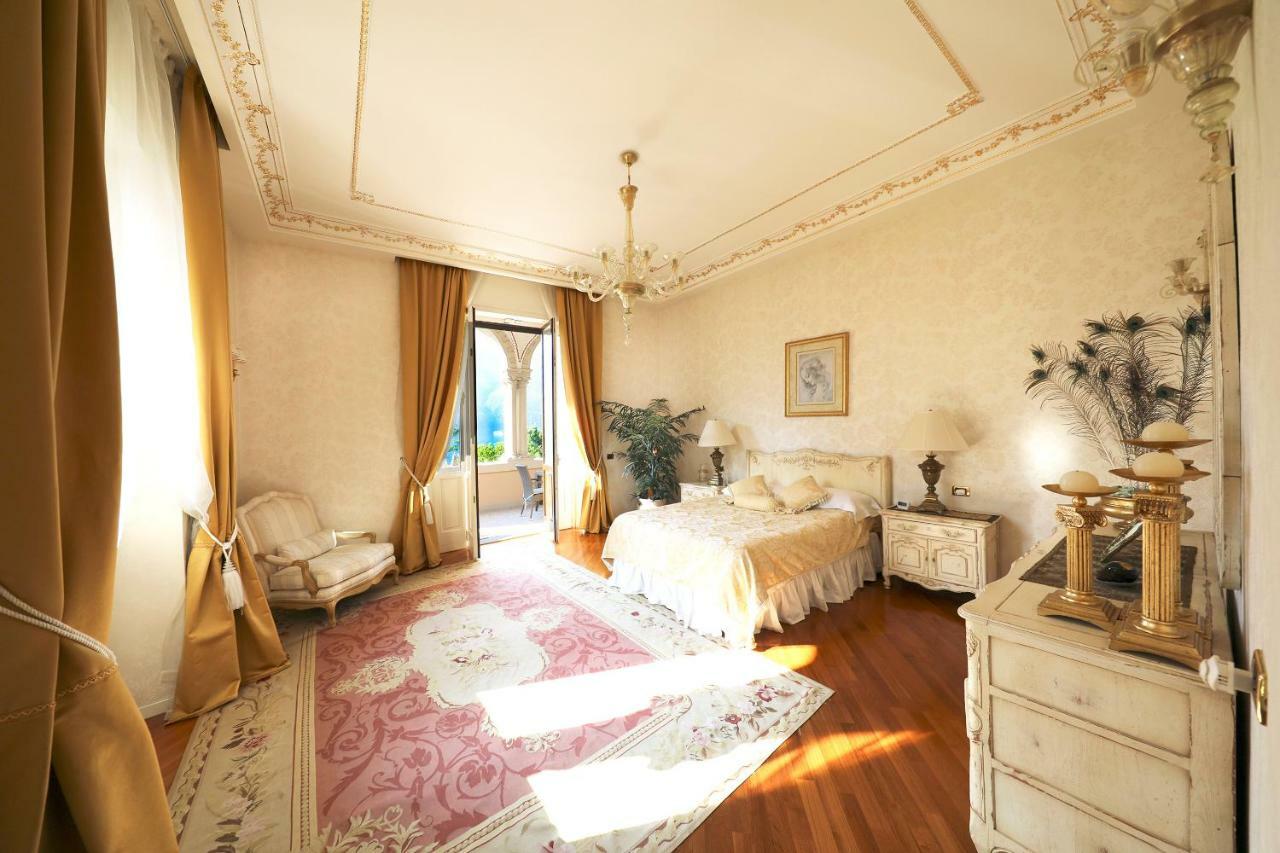 Villa Castiglioni Luxury Apartment ลาโญ ภายนอก รูปภาพ